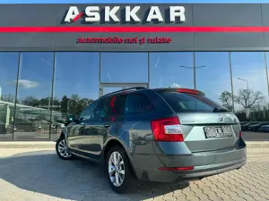 Skoda Octavia - imagine 8