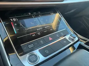 Audi Q7 - imagine 20