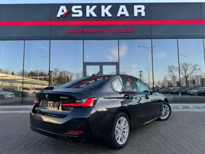 BMW Seria 3 - imagine 5