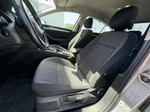 Volkswagen Passat - imagine 11