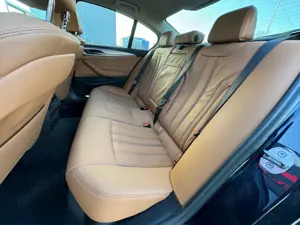 BMW Seria 5 - imagine 14