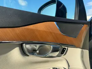 Volvo XC 90 - imagine 19