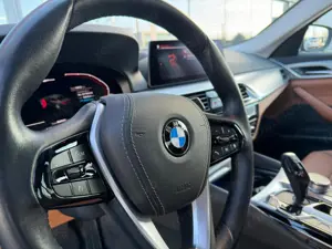 BMW Seria 5 - imagine 18