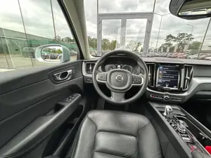 Volvo XC 60 - imagine 10