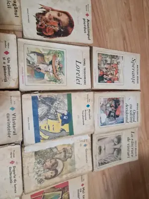 Colectie de 18 carti