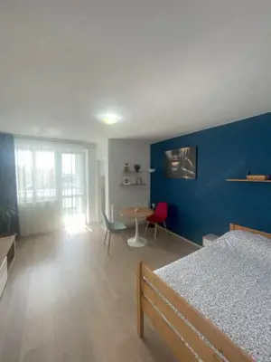 Oportunitate! Garsoniera de vanzare, 28 mp, balcon 6 mp, etaj 9, zona Vivo - imagine 2