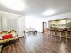 Casă spațioasă cu 3 dormitoare și teren generos 1380 mp  Tulucesti, jud. Galați - imagine 7