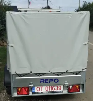 Inchiriez remorca 750Kg Bacau