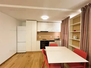 Casa cocheta 2 camere si curte superba Harman - imagine 4