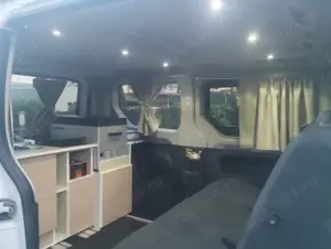 Opel Vivaro 7 locuri  camper