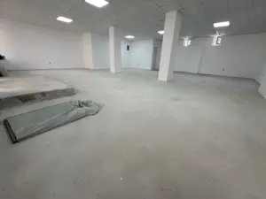 Inchiriem SPATIU COMERCIAL (birou, cabinet, banca, farmacie, salon) - imagine 6