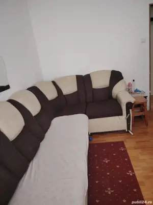 dau in chirie apartament 3 camere 