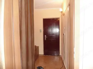 Garsonieră parter de închiriat  - imagine 4