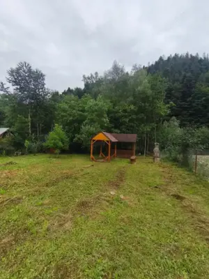 Casa de vacanta , zona Soarecului , Marginea - imagine 11