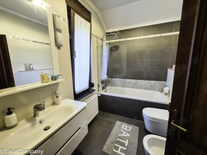 Casa S+P+1E Platou Gavana Pitesti - imagine 19