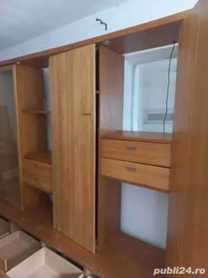 sufragerie  3 ml usi lemn si sertarele cu amortizoare 