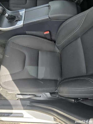 Vând Volvo V60 an 2014 - imagine 5 Vând Volvo V60 an 2014 - imagine 5