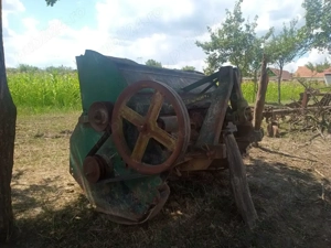 Vand tocatoare resturi vegetale