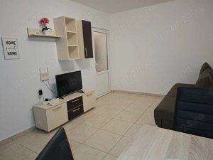 Regim hotelier Ciresica, bloc stradal