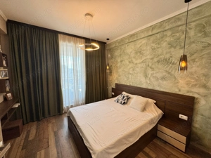 Apartament 3 camere Faleza Nord decomandat - imagine 3