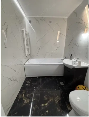 Apartament cu 3 camere,zona D-va Nord