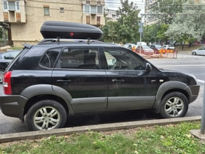 Hyundai Tucson 2.0 CRDI VGT 6M T 4WD FULL cu trapa + ESP - imagine 3