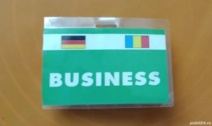 Ecuson cu clenci de prindere