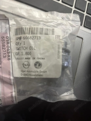 Senzor presiune ulei original cod oe 55582713 - imagine 2