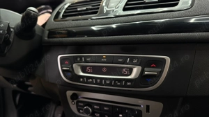  ** Renault Megane ** - imagine 18