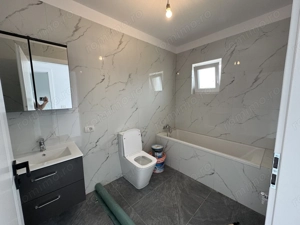 Sanmihaiu Roman, Duplex pe Parter, 3 camere,2 bai,terasa spatioasa - imagine 8