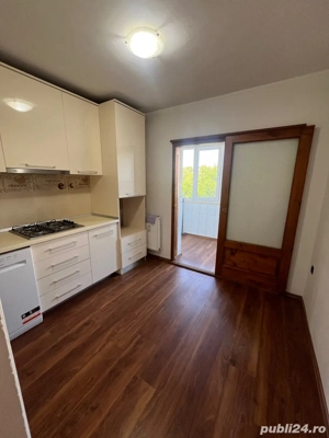 vand apartament 3 camere - imagine 2