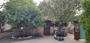 Vanzare 3 case moderne + 3 anexe si 2000 mp teren gradina, pomi fructiferi in Tuzla la mare - imagine 15