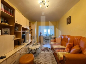 Apartament cu 3 camere decomandate, etaj 2, Centru