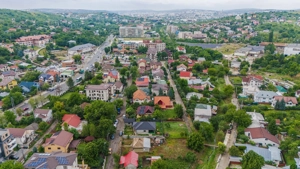 Teren cu potential Exceptional in Bucium / Fundacul Plopii Fara Sot - imagine 3