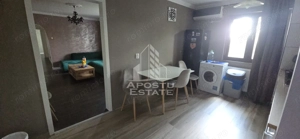 Apartament cu 3 camere in zona Circumvalatiunii cu centrala proprie - imagine 7