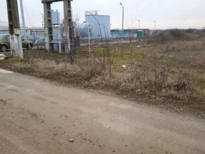 Teren in Dragomiresti  5550 m2(1700,2 constructii) cu 3 e  m2 17500 e.