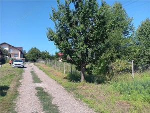 Cartier Visoianu TEREN 500mp intravilan utilitatile trase si cabanuta ZONA EXCELENTA