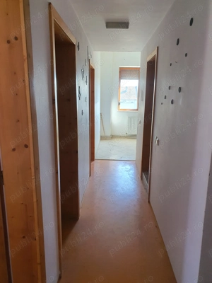 Vând apartament 4 camere în Vladimirescu