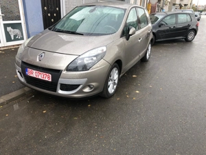 vand RE=enault  Scenic 3 -2011