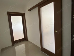 Vand apartament 3 camere, zona centrala