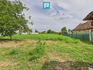 Casă cu teren de 2171 mp, zona centrală Șimand - imagine 10