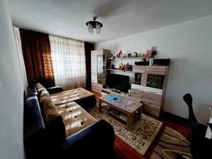 Proprietar vand apartament confort1, dec.-3 camere in zona Lipovei mobilat complet pret105,000 euro - imagine 2