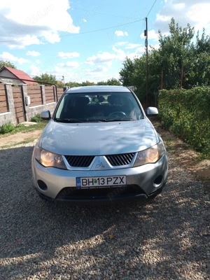 Vând Mitsubishi Outlander  - imagine 2