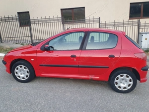 Peugeot 206 din 2007 - imagine 8