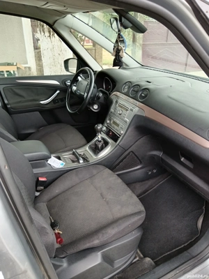 Ford Galaxy  - imagine 5