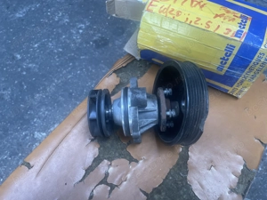 Pompă apă bmw e 60 2.5  i an 2005 - imagine 4