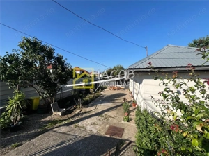 Casa pe parter cu 1010 mp teren, magazie, beci, strada Bucegi, Bacau - imagine 9