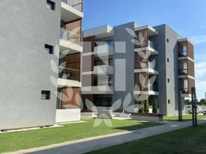 APARTAMENT 2 CAMERE 2 BALCOANE 74 MP - imagine 13