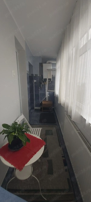 Inchiriez ap.1 camera Parc Viva