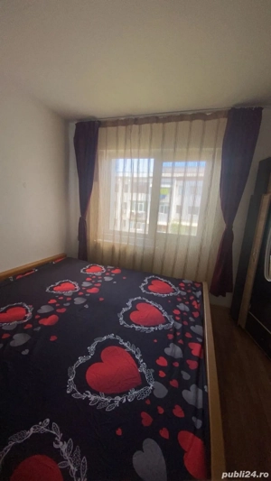 Închiriez apartament 2 camere   Piața Sud, etaj 3, mobilat complet. - imagine 4